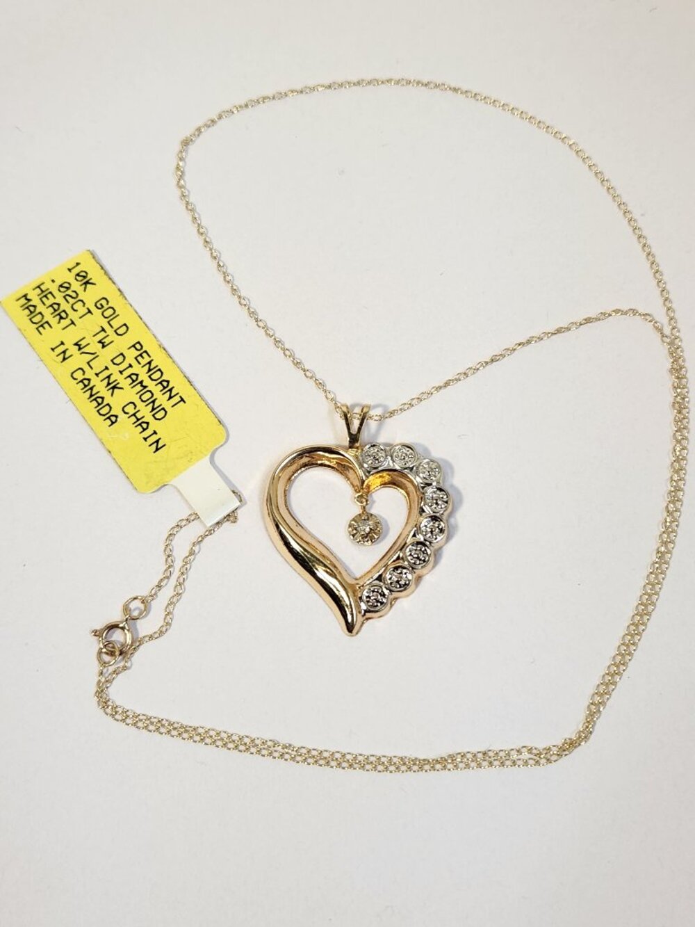 NWT VTG 10K Solid Gold Diamond Accent Heart Pendant Necklace Canadian Made
